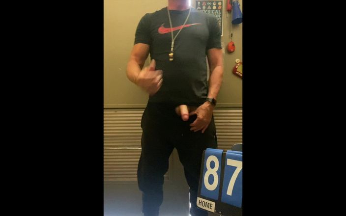 JockDad87: Jockdad87 говорит "просто сделай это" и дрочит его большой член