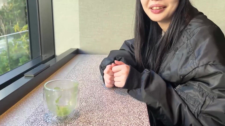 Japonica study book: A Girl with Little Experience Who Is Completely at Ease....