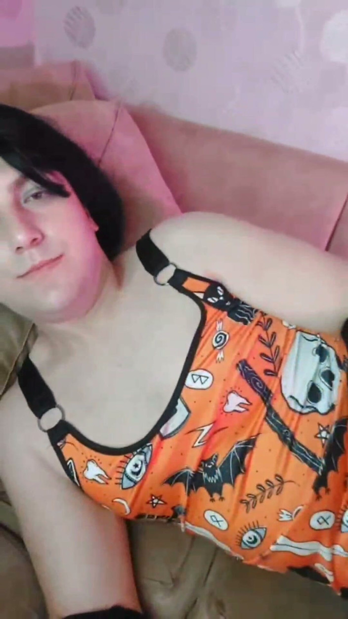 Kitty_Cross: In Halloween When You Pretend to Be a Woman