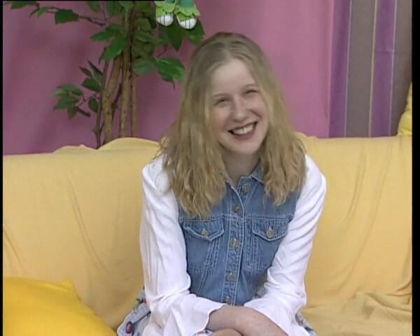 YOUR FIRST PORN: Buschige Nina - Bushy Nina Softclip