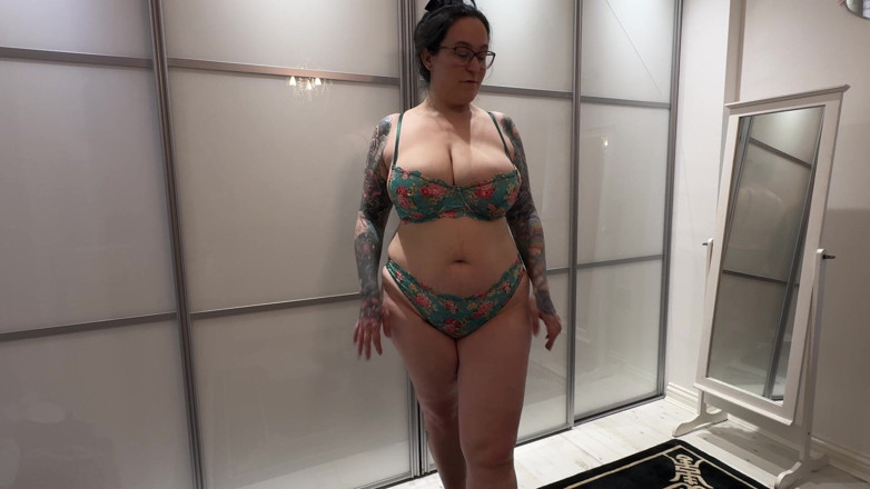 ElizabethsLingerie: Trying on Shein Spring Lingerie Sets