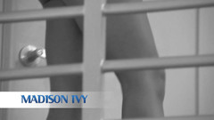 Cruel Media TV: Indagine interna, Madison Ivy + Toni Ribas, piccola figa scopa e...