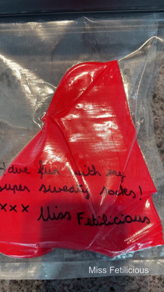 Miss_Fetilicious: Super Zweterige Latex Sokken