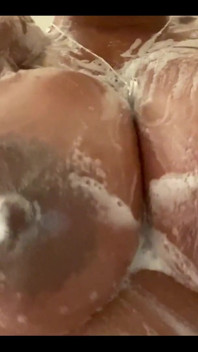 Happy 36F titties Monday