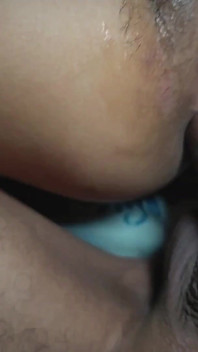 Hot Girlfriend Wakes up Eager to Get Her Pussy Fisted