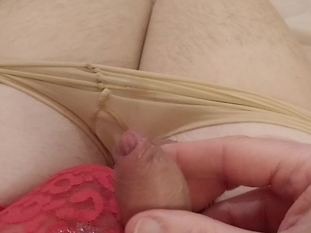 Watch Sissy's Exquisite Cumshot (Sissy Cindy)
