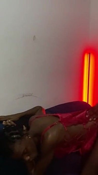 Ngentot ganas di malam hari