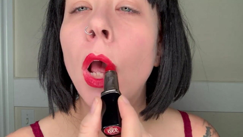 Deanna deadly: Taking advantage of your red lips and tit fetish