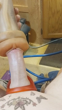 Solo Session with Pussy Pump
