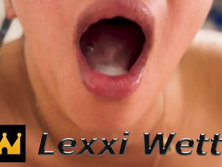 Lexxi Wett: Asiatică excitată Filipineză înghițitoare de spermă cu dop de fund și cleme...