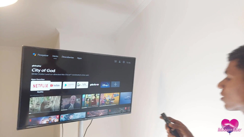 Mandy May Xtuber: Seks anal dan muncrat di tv baru