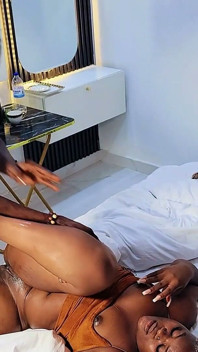 MILF Nera Paffuta Con Un Gran Culo