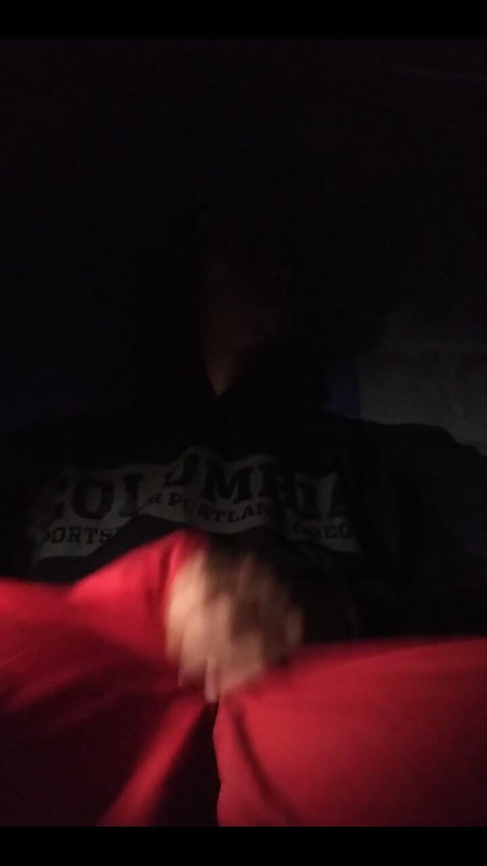 AlexAlejandro13: Een rijke lul