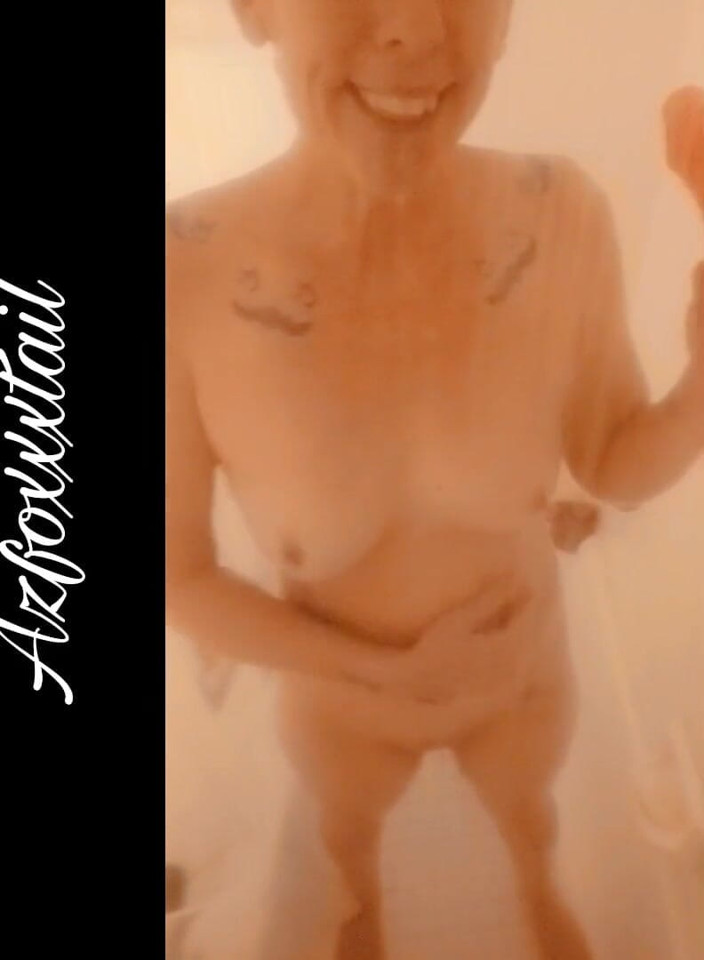 AzFoxxxTailPhelicia: Shower3-deepthroattraining_22-02-21