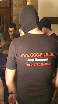 Ggg John Thompson, Tres Mujeres Hambrientas De Semen Con Treinta Pollas.