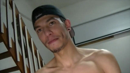 Gaybareback: L'arabo etero vuole scopare un gay