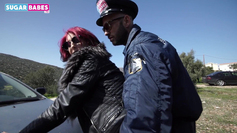SugarBabesTV: Polițiști greci falși
