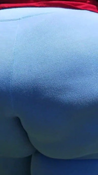 Camminando Nei Miei Pantaloni Blu