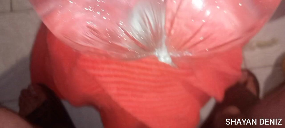 SHAYAN DENIZ: Shayan Deniz - Sólo v přírodní koupelně