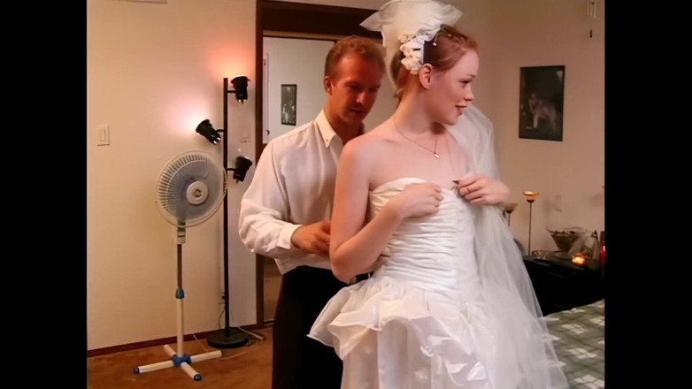 RATATATA!: Une Jeune Rousse Avec Une Chatte Magnifique Se Fait Baiser...