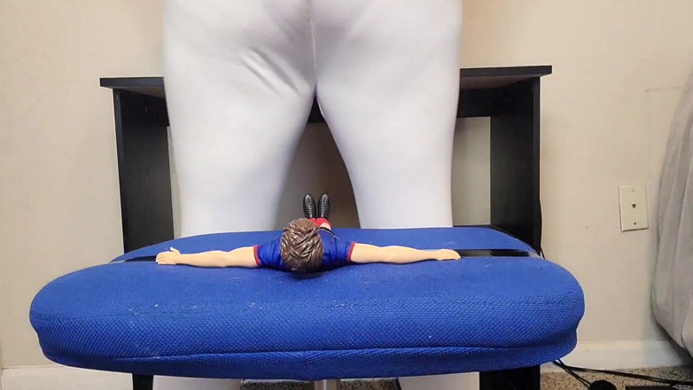 Julia Ryan: Zac उसकी जगह सीखता है