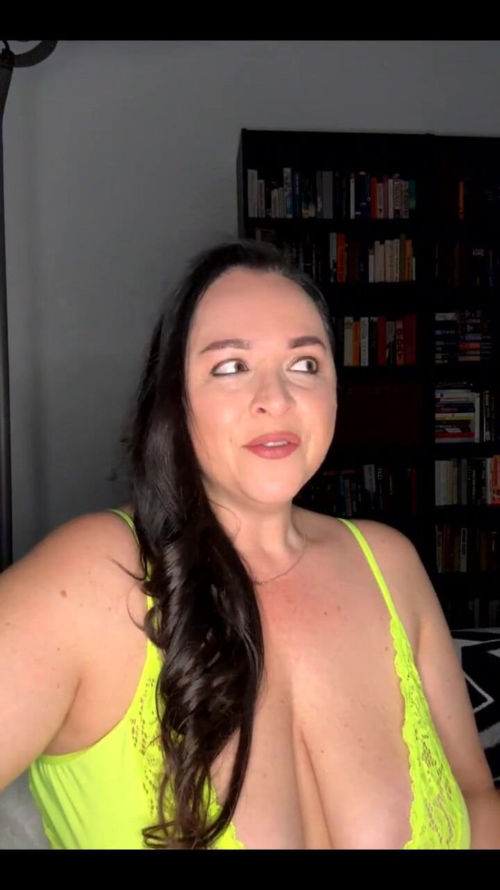 Amanda Thickk:  Amanda thickk stream