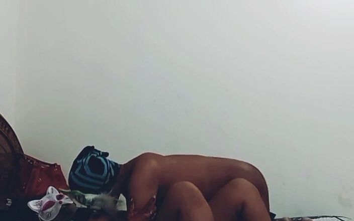 Girlgroup: 热辣人妻被debor干菊花并吞下他的精液-girlgroup