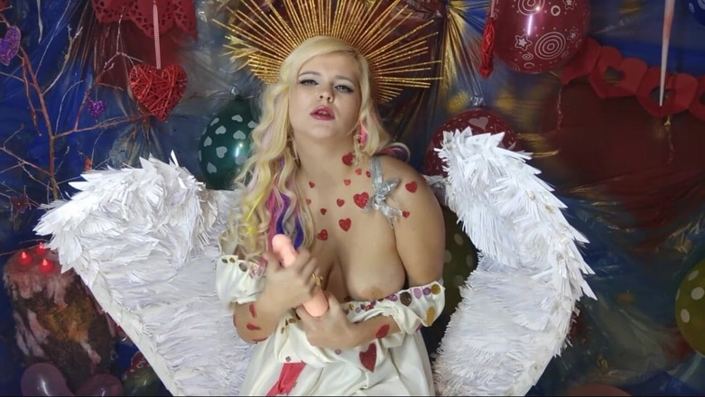 LizAngel: Angel decidió probar como hacerlo con un juguete