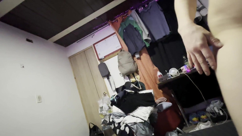 Crisanto999: Curva delicioasă vine acasă pentru a face lucruri murdare