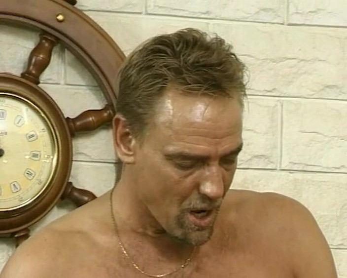 BB Video - Old School: Alemã milf sexo a três fmm loira dupla penetração # 3