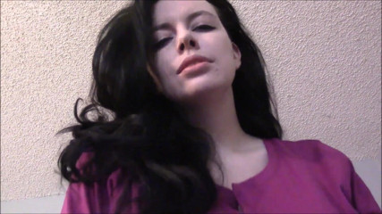 Lovely Lilith: Підкупити сусіднього чувака