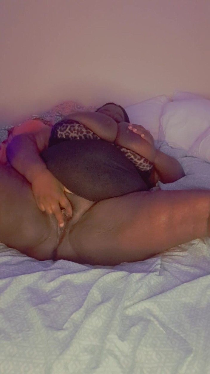 AngelMoca: Mm nadržený pátek