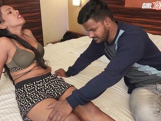 Indian Savita Bhabhi: 宝莱坞女演员热辣印度性爱重口味性爱