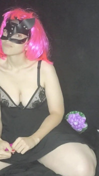 Hej, jag är dina drömmars kattunge. Vill du spela med mig? Jag väntar på dig.#4