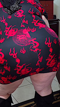 Großer saftiger fetter arsch bBW weiße PAWG-MILF im sexy Minikleid blankziehen und necken mit ihrer muschi Nahaufnahme - Muslimischer Hijab Sbbww