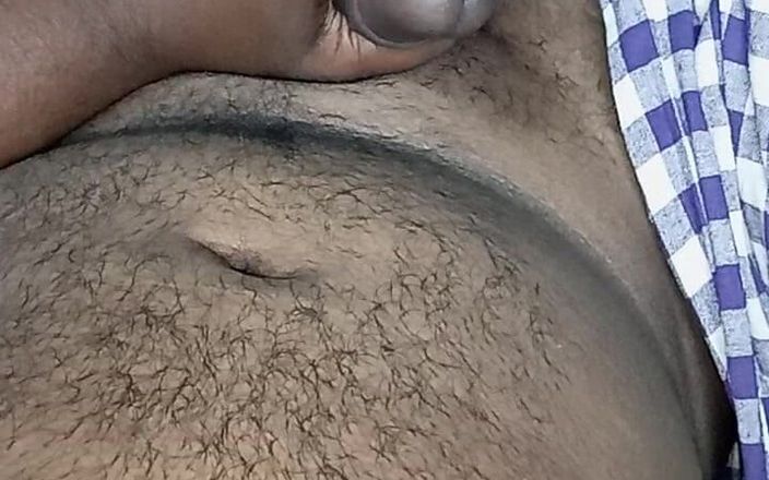 Sweet Indian cock: Bhabhi lutscht und leckt meinen penis zu hause
