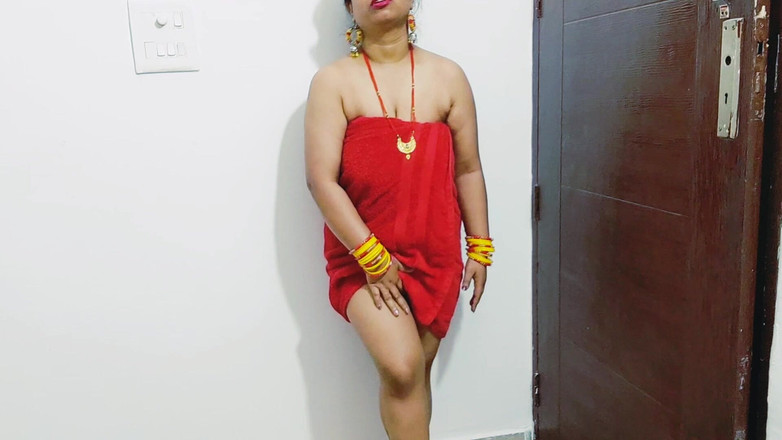 Desi Pari Bhabhi: Bố chồng Ấn Độ đã cho con dâu một tiếng rên rỉ rất...