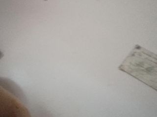 MzzSpontaneousFreak: Pojďte si hrát s touto chlupatou těsnou kundičkou