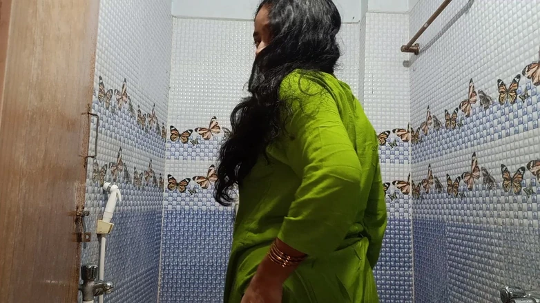 Telugu Couple: Bhabhi sebenar panas India bermandi selepas seks - makcik Telugu