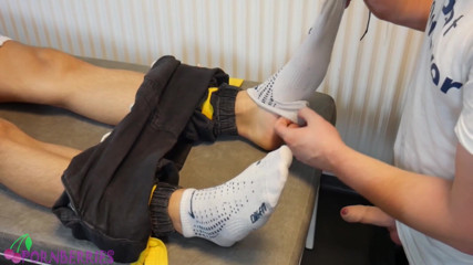 Ethan Alex: Kåt optiker förslavade och använde bunden ung patient