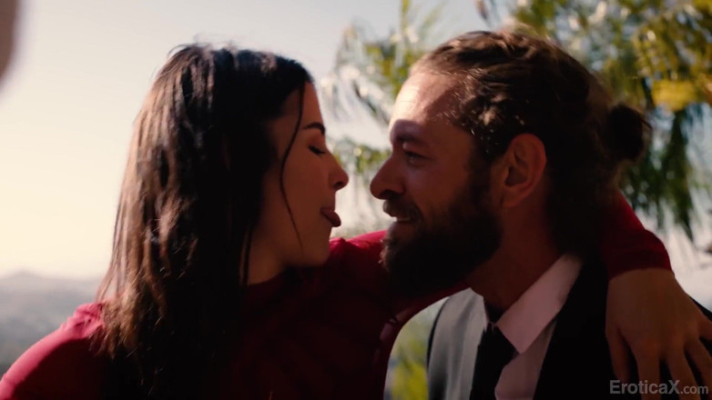 Erotica X: ホット幅カイリーロケットfucks友人でbffの結婚式 - Eroticax