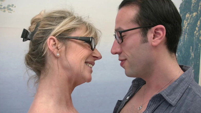 HPG Production: Posh Real Estate Agent Fucks Client 5371