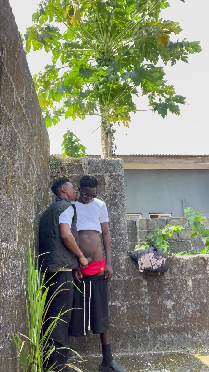 Blackedthug: アウトドアデート