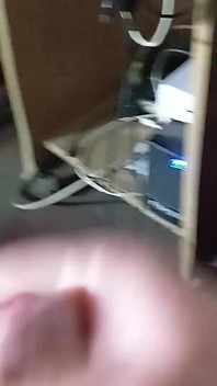 Io mi masturbo per più di venti minuti