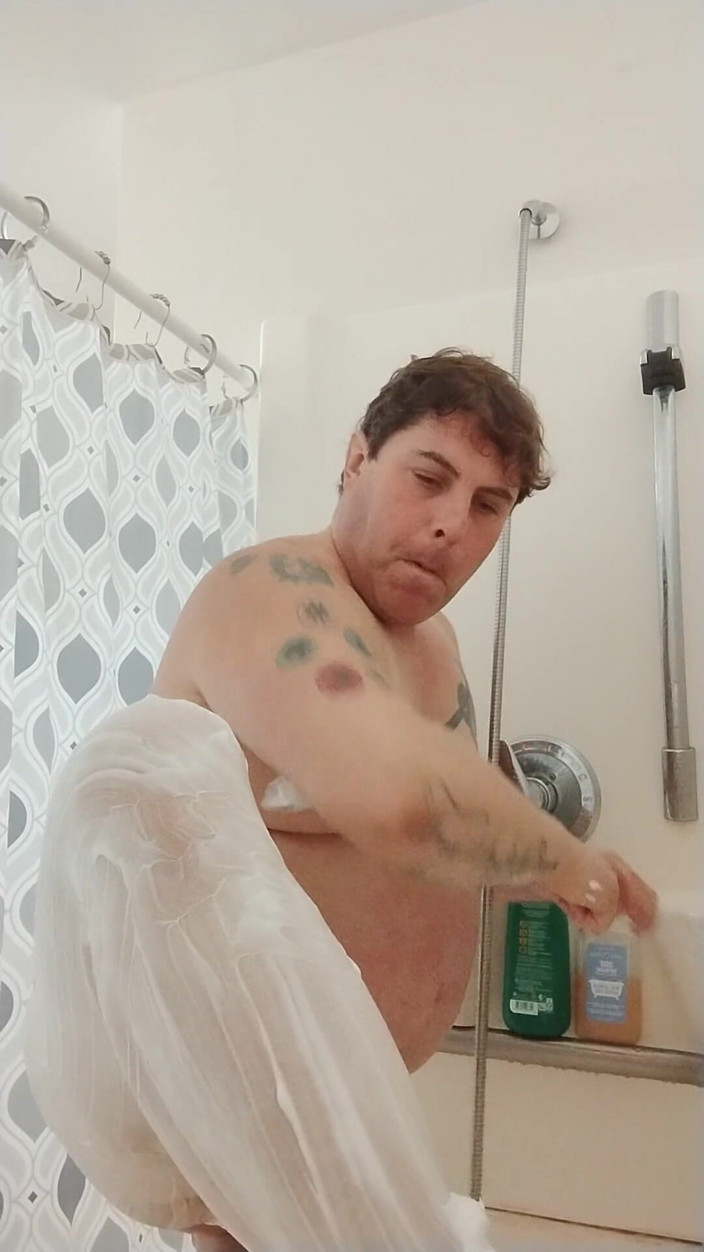 JG Risk: 1-24-2026 ein bein rasieren