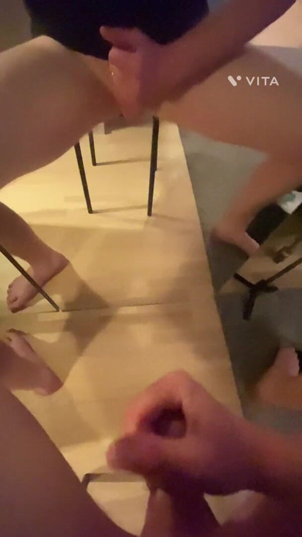 HesFromSweden: Swedish Guy Moaning and Cums on Mirror