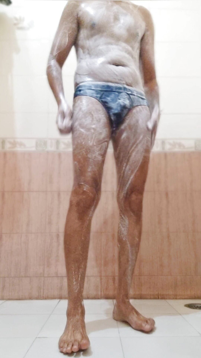 rruh_2024: Seine duschzeit