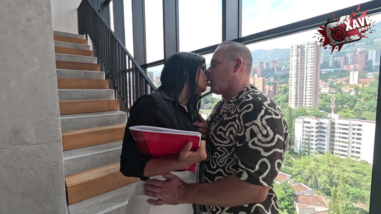 xaviphoto: Şimdiye kadar filme çektiği ilk anal seks - rosxana gutierrez sikiyor!