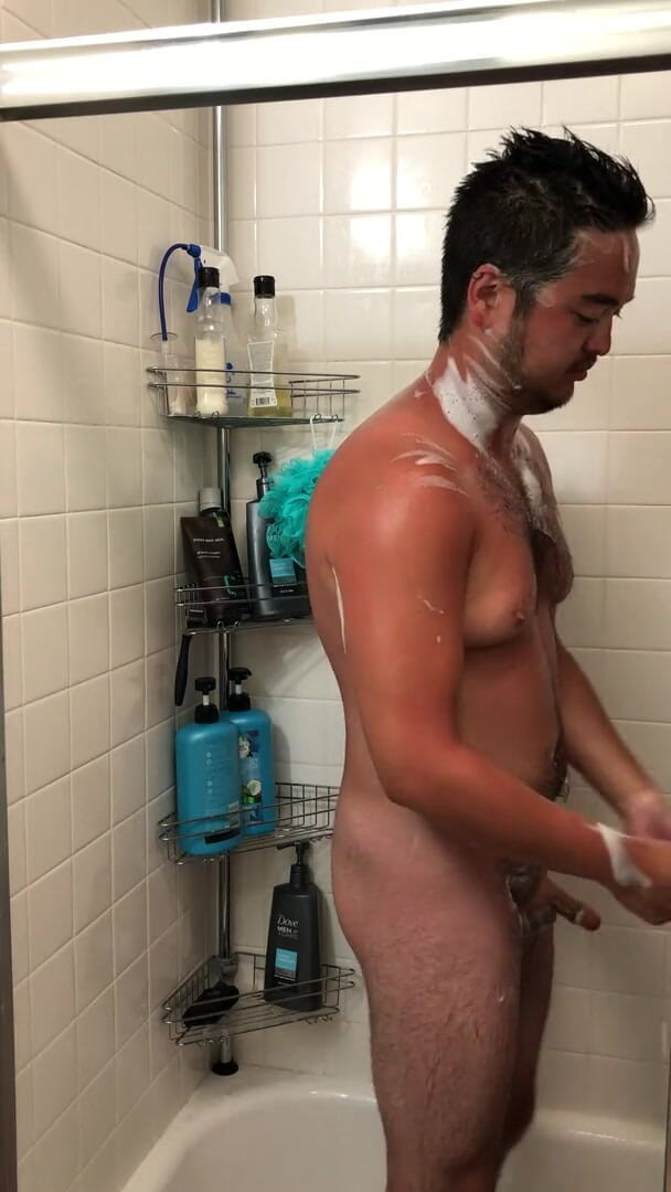 Those Gay Guys: Dopo scopata doccia e scrub down pulito