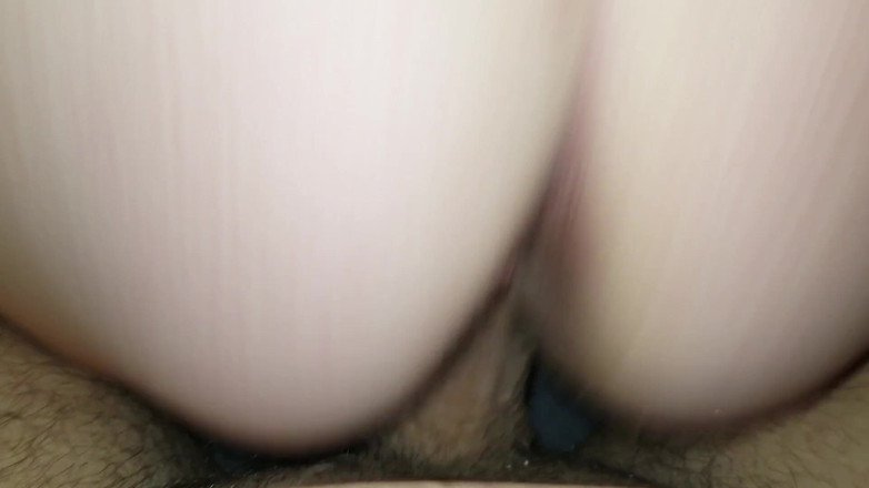 SexyNEBBW: Une BBW sexy suce et baise